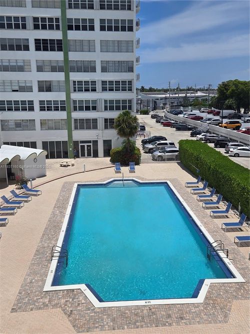 b305-2100 Sans Souci Blvd, North Miami, FL, 33181-3044 | Card Image