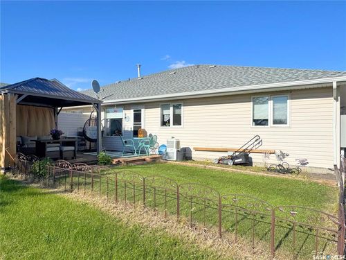 103-30 Russell Drive, Yorkton, SK, S3N4C6 | Card Image