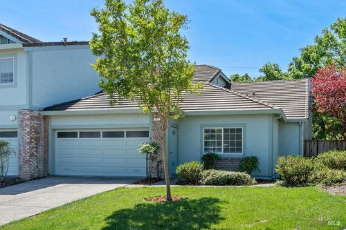 519 Danby Court, Petaluma, CA, 94954 | Card Image