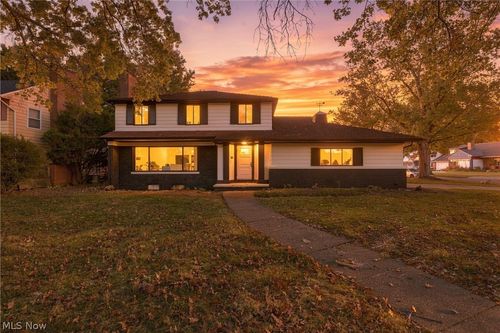2131 Newbury Drive, Cleveland, OH, 44112 | Card Image