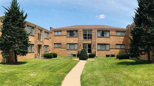 apt-c-8523 Titchfield Ct, Saint Louis, MO, 63123-1246 | Card Image