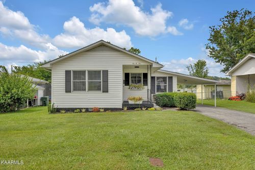 1005 Dejarnette St, Elizabethton, TN, 37643-4719 | Card Image