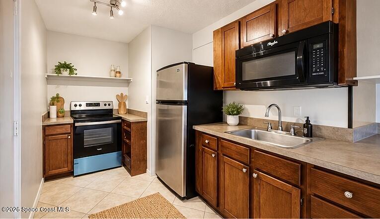 Residential Lease in Cocoa Beach 3
