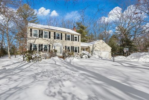 33 Colonial Way, Plainville, MA, 02762-2217 | Card Image