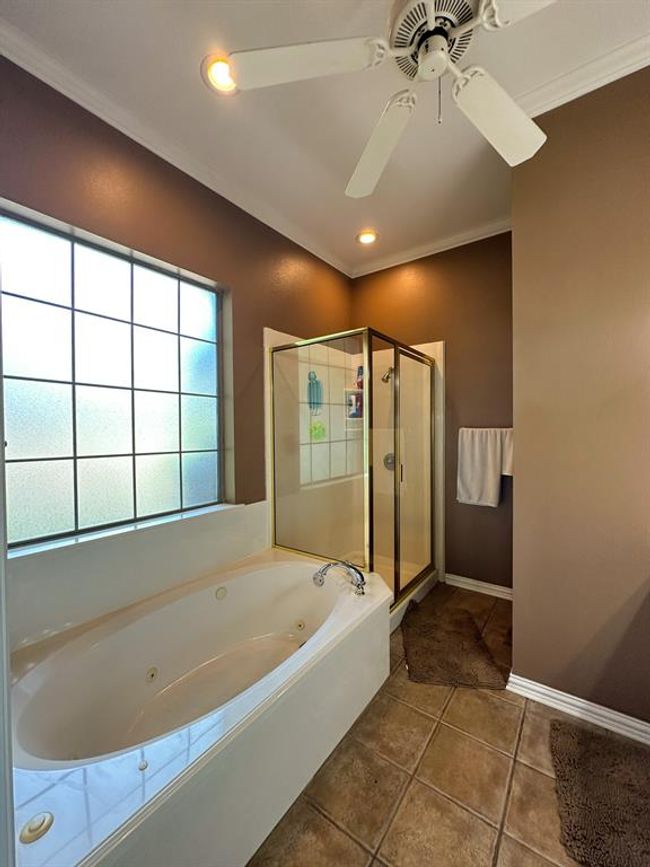 253 County Road 3527, House other with 3 bedrooms, 2 bathrooms and null parking in Bullard TX | Image 42