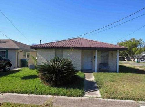 1117 Taylor St, Kenner, LA, 70062-6643 | Card Image