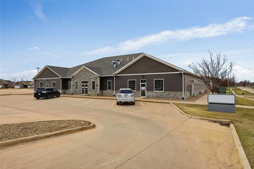 4820 Armar Dr Se, Cedar Rapids, IA, 52403-4631 | Card Image