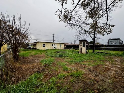 1628 Paradise Rd, Modesto, CA, 95358-2257 | Card Image