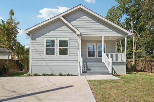 3917 Sayers St, Houston, TX, 77026-4765 | Card Image