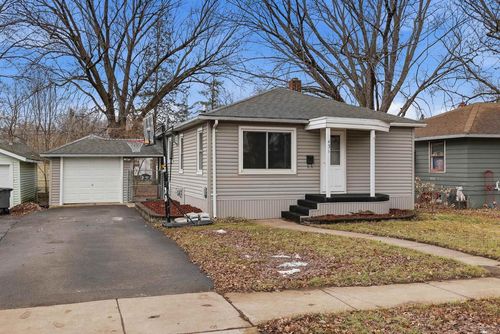 431 8th Ave N, WISCONSIN RAPIDS, WI, 54495-2618 | Card Image