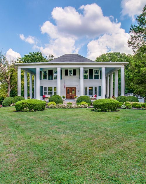 4214 Franklin Pike, Nashville, TN, 37204-4407 | Card Image