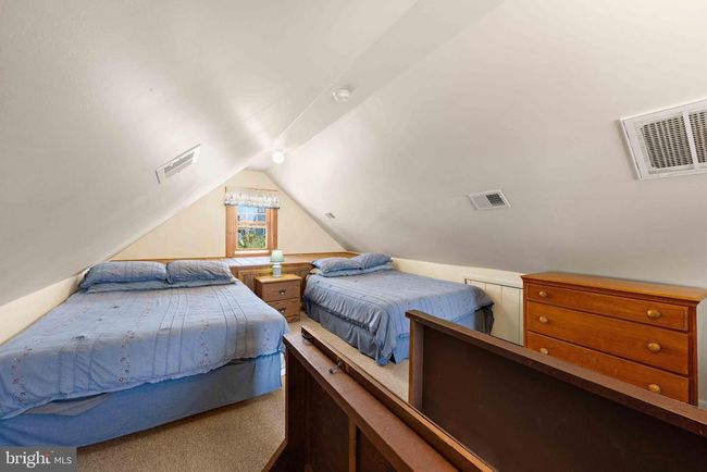 215 W 23 Rd St, House other with 3 bedrooms, 1 bathrooms and null parking in SHIP BOTTOM NJ | Image 29