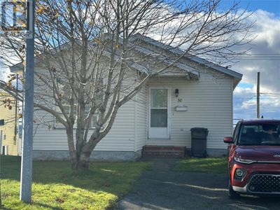 31 Holden St, House other with 3 bedrooms, 2 bathrooms and null parking in Mount Pearl NL | Image 1