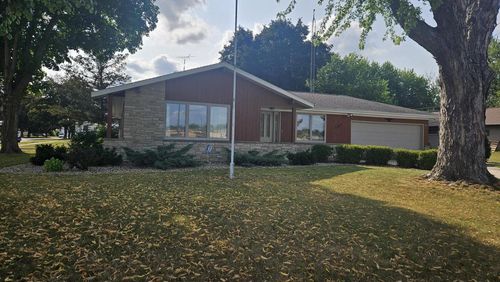 285 Oak Street, Berlin, WI, 54923 | Card Image