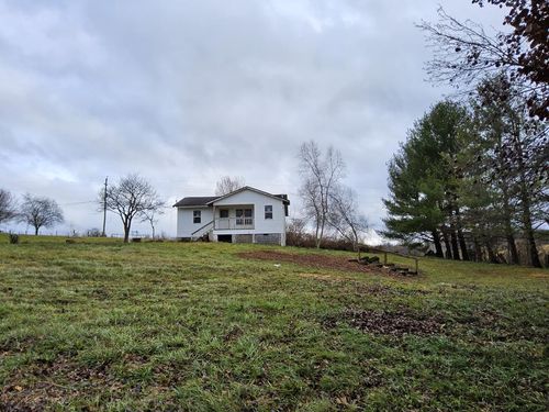 1365 Ridge Avenue, Rural Retreat, VA, 24368 | Card Image