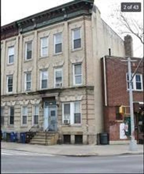256 Withers St, Brooklyn, NY, 11211-1533 | Card Image
