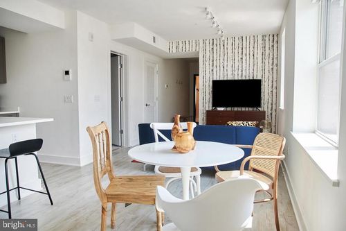 206-816 Potomac Ave Se, WASHINGTON, DC, 20003-3967 | Card Image