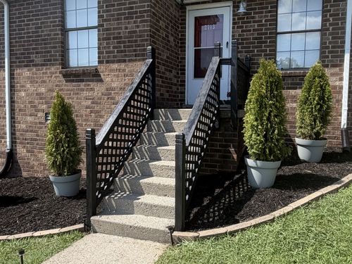 2713 Bullock Ave, Nashville, TN, 37207-3409 | Card Image
