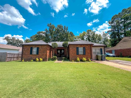 3552 Hanna Dr, Memphis, TN, 38128-3429 | Card Image