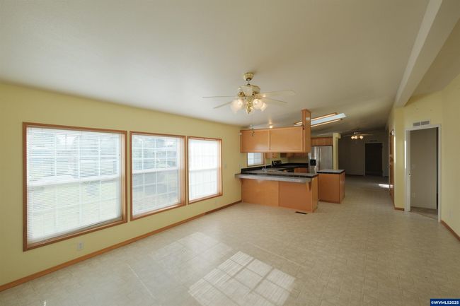 1510 Lafayette St Se, House other with 3 bedrooms, 2 bathrooms and null parking in Albany OR | Image 12