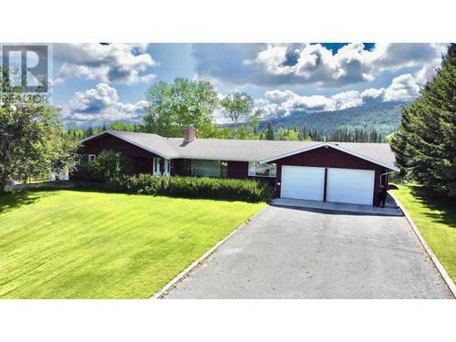 355 Evergreen Cres, 100 Mile House, BC, V0K2E1 | Card Image