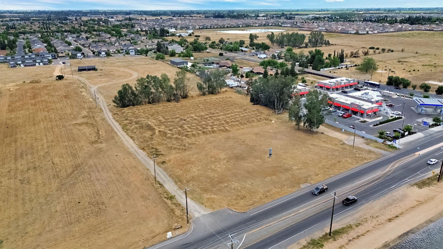 Land in Fresno 4