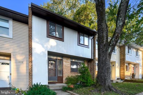 1604 New Windsor Ct, CROFTON, MD, 21114-1713 | Card Image