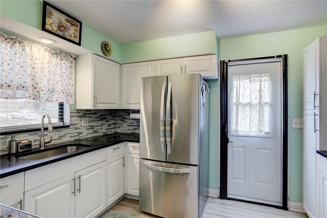 1594 Esterbrook Ln, House other with 2 bedrooms, 1 bathrooms and null parking in Sebastian FL | Image 13