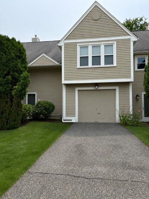 703-703 Brookhaven Ln, Woonsocket, RI, 02895-2770 | Card Image