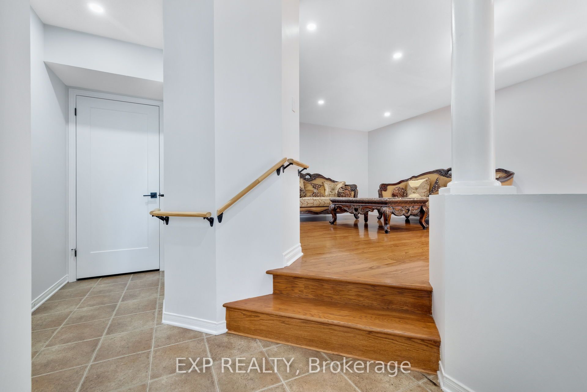Residential in Barrhaven 4