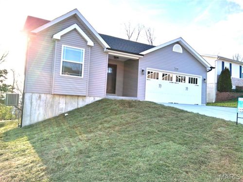 1724 12 Oaks Pl, Pevely, MO, 63070-1335 | Card Image