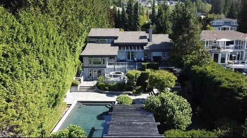 2265 Chairlift Rd, West Vancouver, BC, V7S2T4 | Card Image