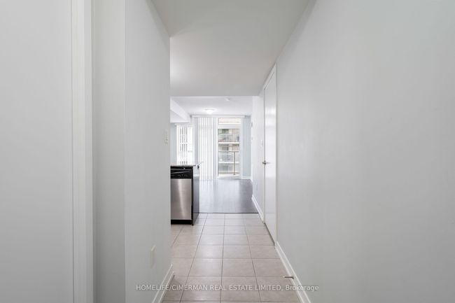 316 - 816 Lansdowne Ave, Condo with 1 bedrooms, 1 bathrooms and null parking in Toronto ON | Image 6