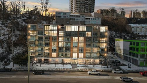 4e-8125 River Rd, North Bergen, NJ, 07047 | Card Image