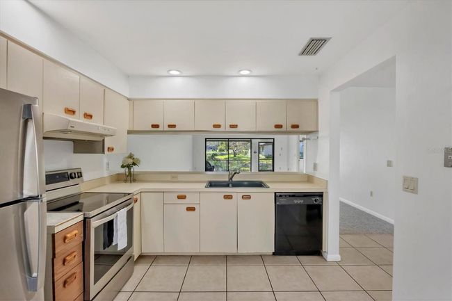 42 - 3183 Windrush Bourne, House other with 2 bedrooms, 2 bathrooms and null parking in SARASOTA FL | Image 17