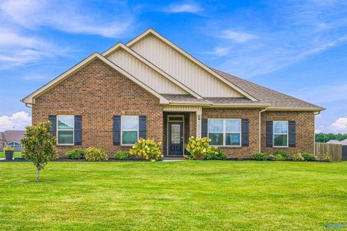 15229 Craft Ln, Athens, AL, 35613-7289 | Card Image