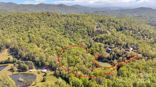 630 Stonefly Dr, Horse Shoe, NC, 28742-5000 | Card Image