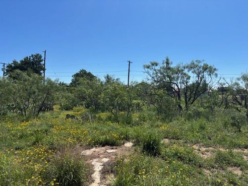 106 2nd St W, Forsan, TX, 79733 | Card Image