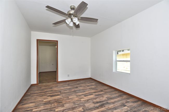 12 E Mill Ave, House other with 2 bedrooms, 2 bathrooms and null parking in Sapulpa OK | Image 4