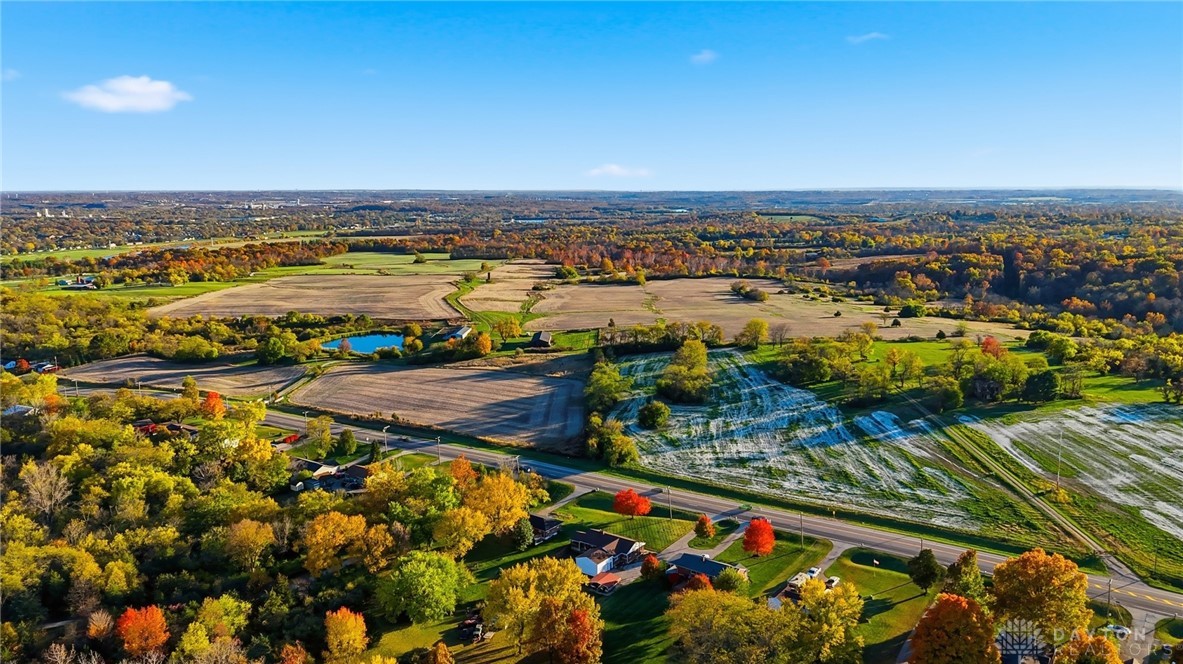 Land in Middletown
