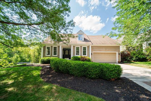 9924 Gleneagle Pl, Powell, OH, 43065-8768 | Card Image
