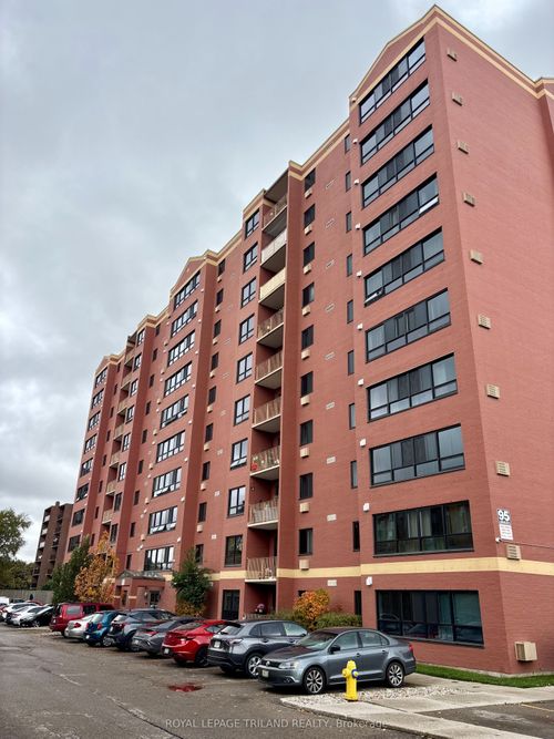507-95 Base Line Rd W, London, ON, N6J4X3 | Card Image