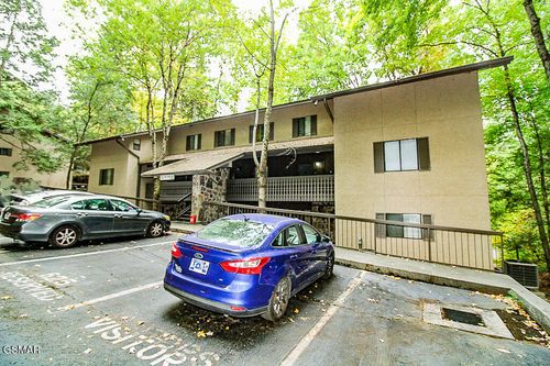 625-1235 Ski Mountain Rd, Gatlinburg, TN, 37738-3856 | Card Image