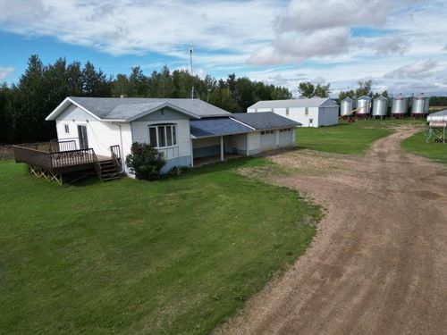 13202 Twp Rd 1070, Rural Mackenzie County, AB, T0H2H0 | Card Image