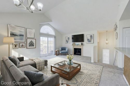 29891 Heritage Pkwy, Warren, MI, 48092-4691 | Card Image