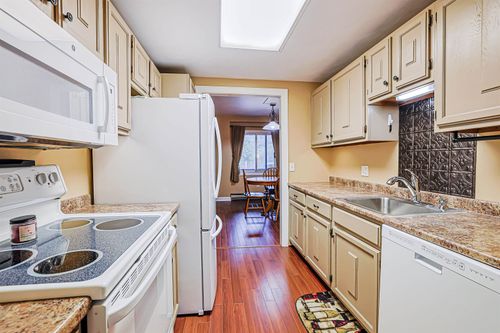 306-663 Cherry Valley Rd, Gilford, NH, 03249-7861 | Card Image