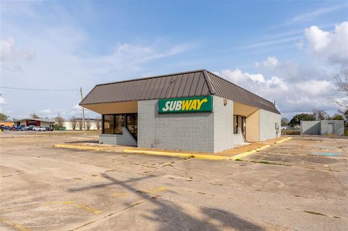 1608 Sampson St, Westlake, LA, 70669-4014 | Card Image