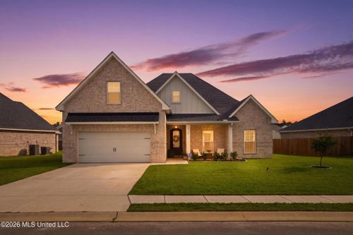 6710 Maurepas Cir, Ocean Springs, MS, 39564-6508 | Card Image