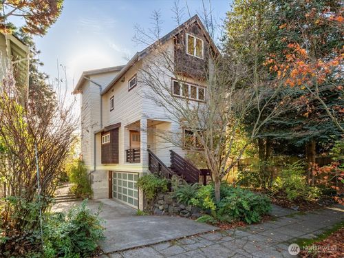 1209 N 44th St, Seattle, WA, 98103-7442 | Card Image