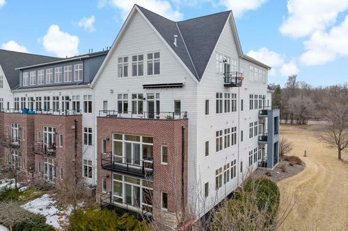 unit-2204-301 7th St W, Northfield, MN, 55057-2479 | Card Image